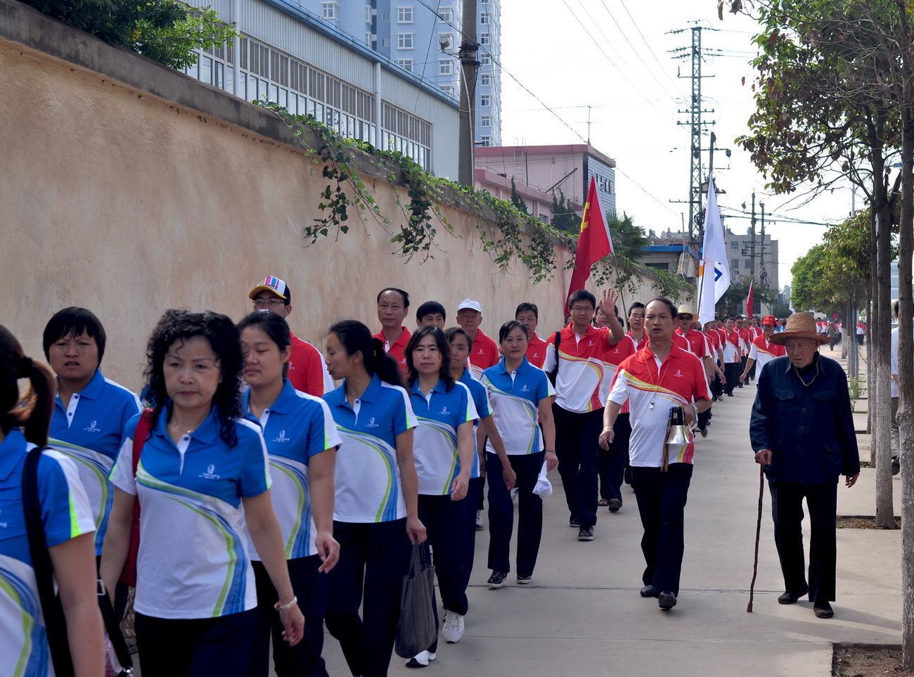 公司組織紀念中國共產黨成立90周年暨人民兵工創建80周年活動